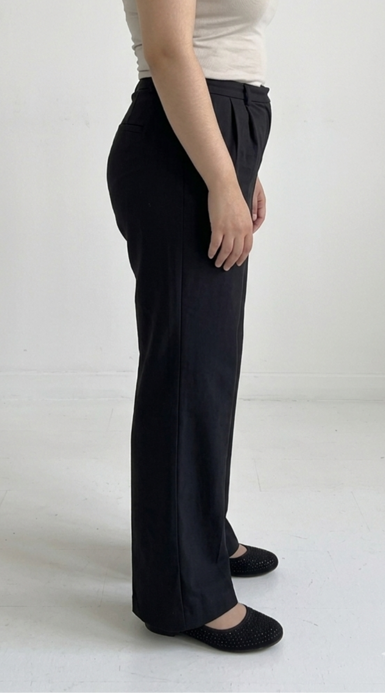 Pantalon Large Taille Haute – Style Élégant